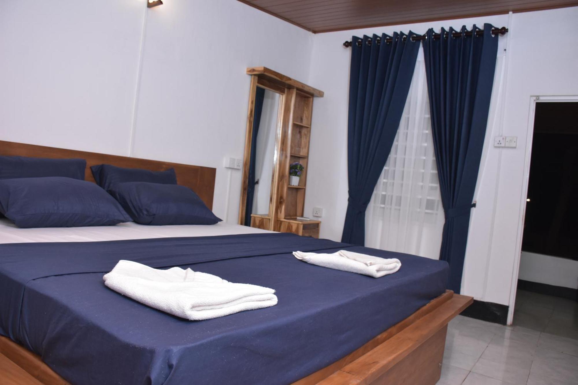 French Garden Regish Guest House Trincomalee Exterior foto